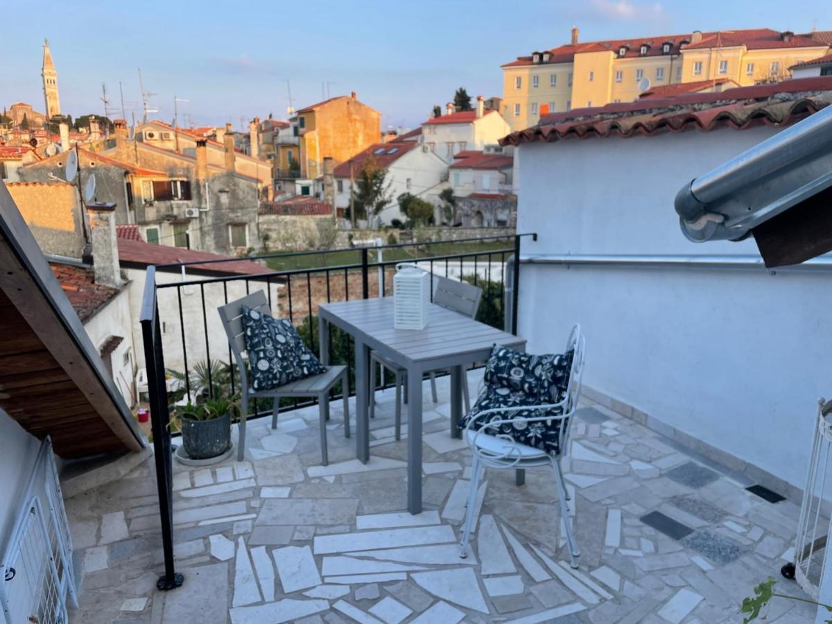 Steinhaus Mit Terrasse Leilighet Rovinj Eksteriør bilde