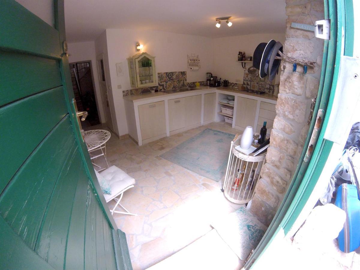 Steinhaus Mit Terrasse Leilighet Rovinj Eksteriør bilde