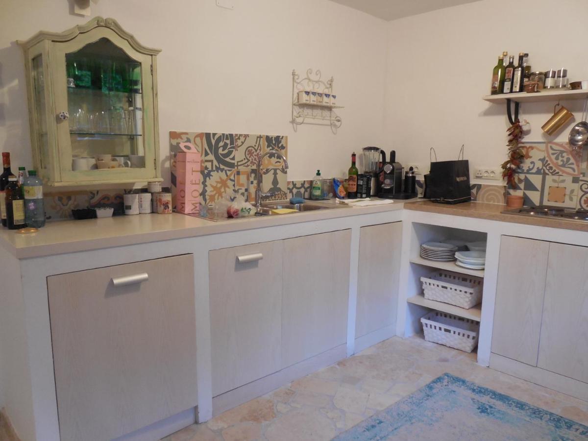 Steinhaus Mit Terrasse Leilighet Rovinj Eksteriør bilde